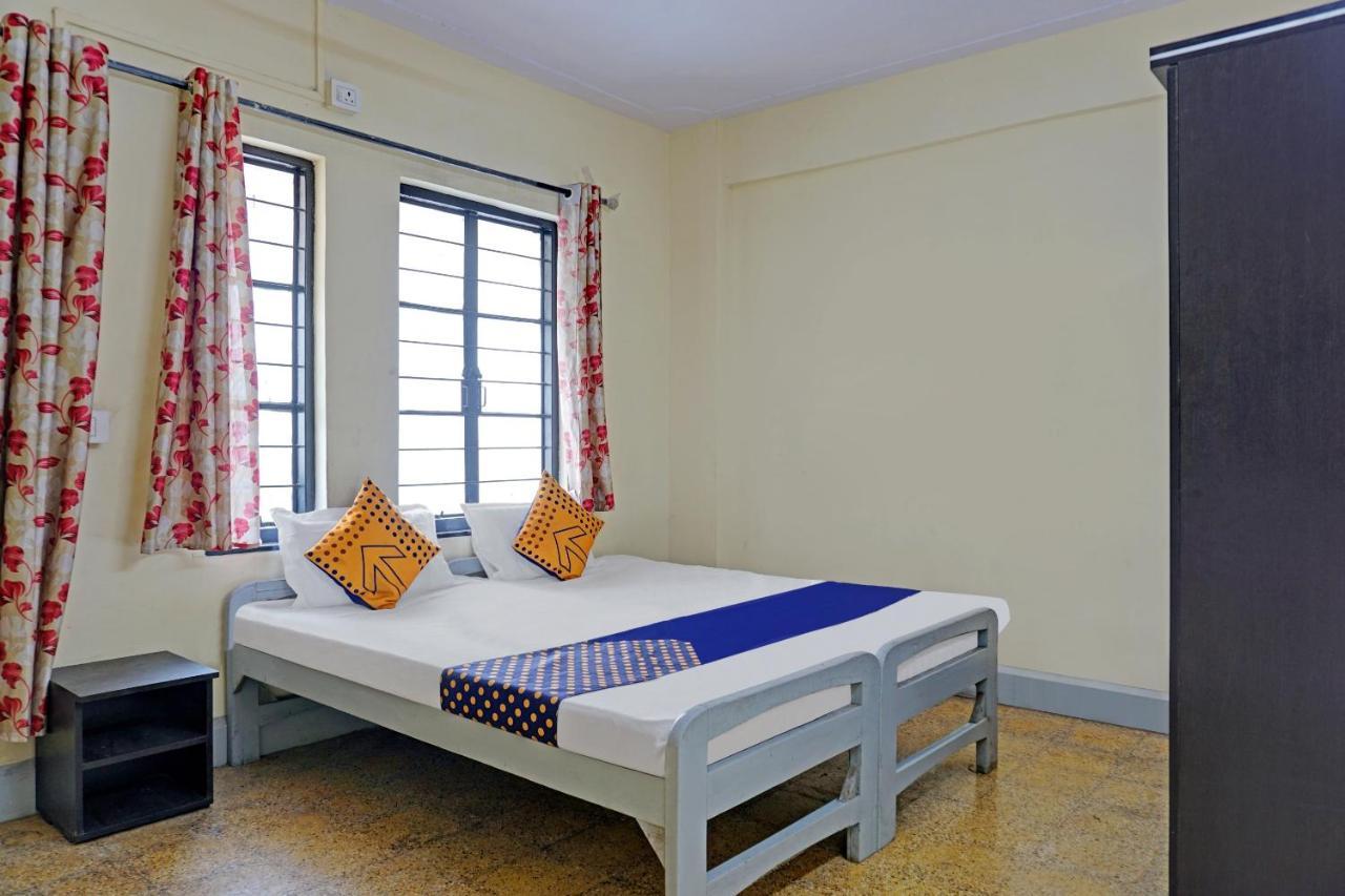 Spot On Hotel Prakash Residency, Near Hanuman Gym Ajmera Colony, Pimpri Esterno foto