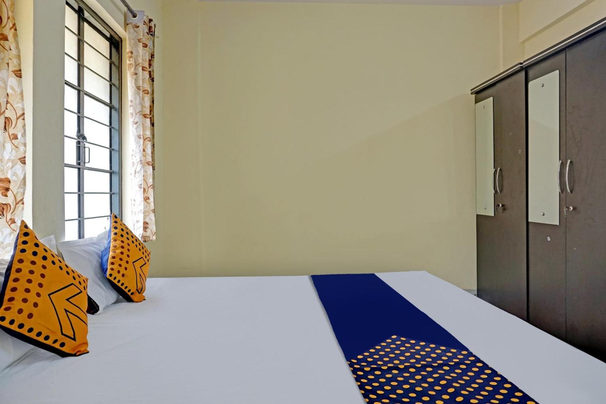 Spot On Hotel Prakash Residency, Near Hanuman Gym Ajmera Colony, Pimpri Esterno foto